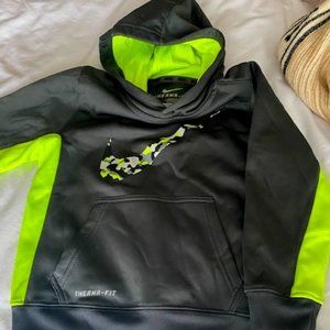 Nike Therma Fit Hoodie - Boys Size 5